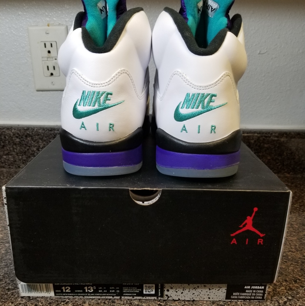 Nike Air Jordan 5 Retro NRG Fresh Prince / Grape 2018 AV3919-135 Size 12 Sneaker - Picture 5 of 6